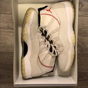 Jordan 11 retro Platinum Tint